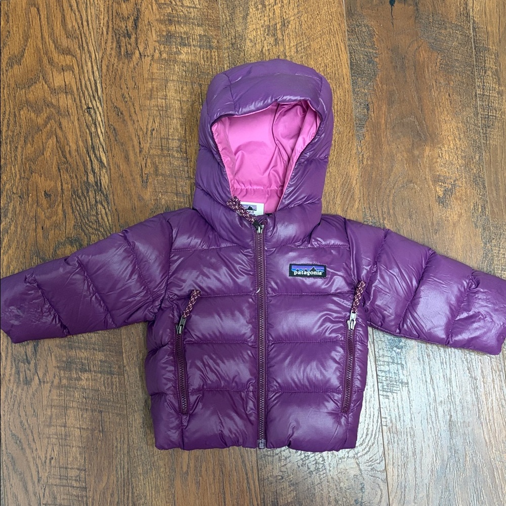 Patagonia Purple Kids Hooded Puffer Jacket with Pink Lining